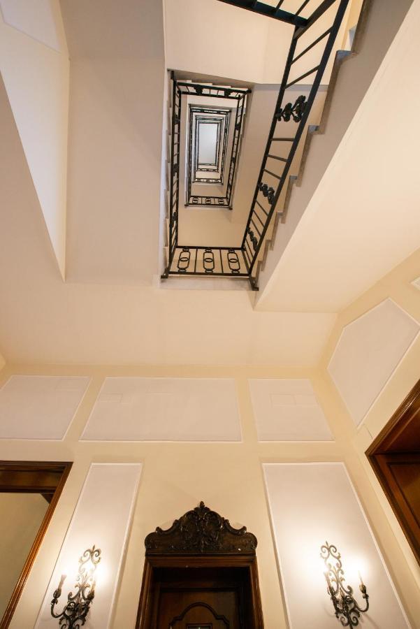 Апартаменты Il Palazzetto Di Via Della Frezza Рим Экстерьер фото